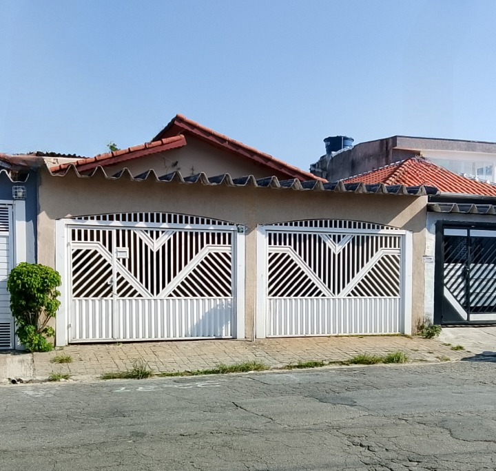 #AR3956 - Casa Térrea para Venda em Santo André - SP