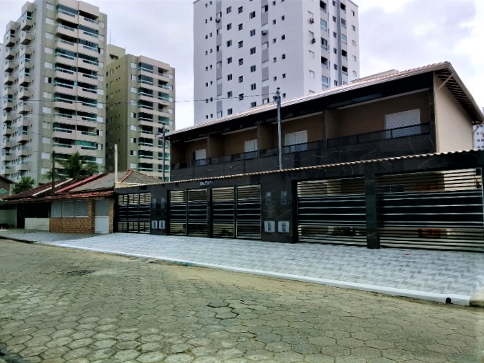 #AR3958-L - Sobrado para Venda em Praia Grande - SP