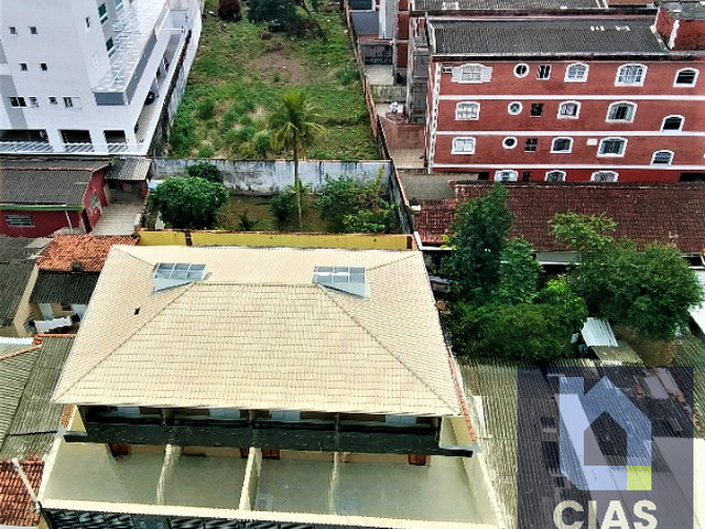Sobrado para Venda em Praia Grande - 2