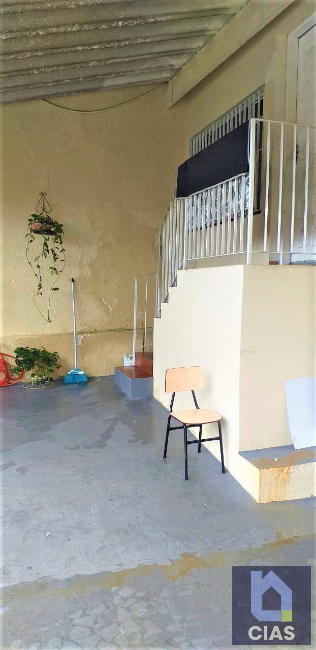 Casa, 3 quartos, 194 m² - Foto 3