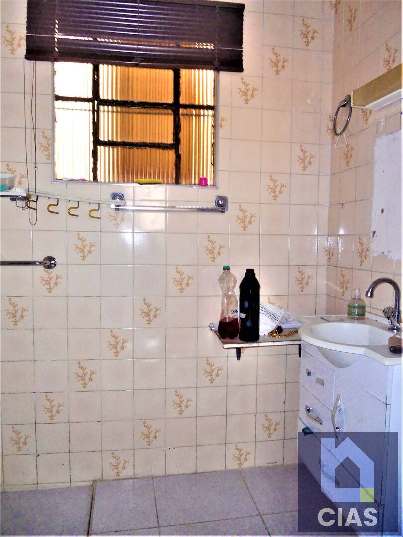 Casa, 4 quartos, 230 m² - Foto 26